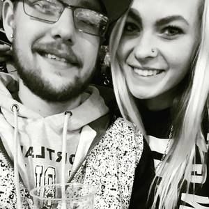 Meet your Posher, Emilie